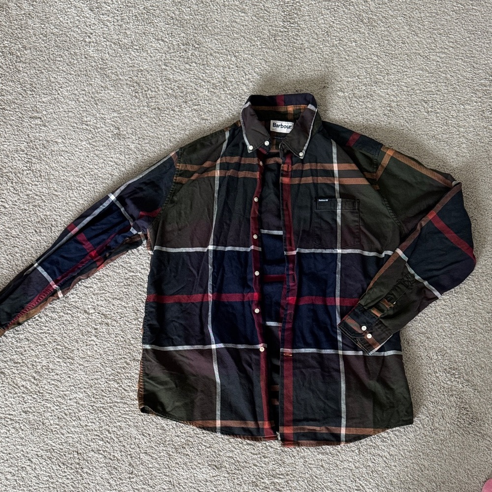 Barbour Men's Dark Plaid Button Down Shirt - Picture 1 of 6